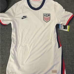 Men’s Nike Vaporknit soccer jersey size medium
